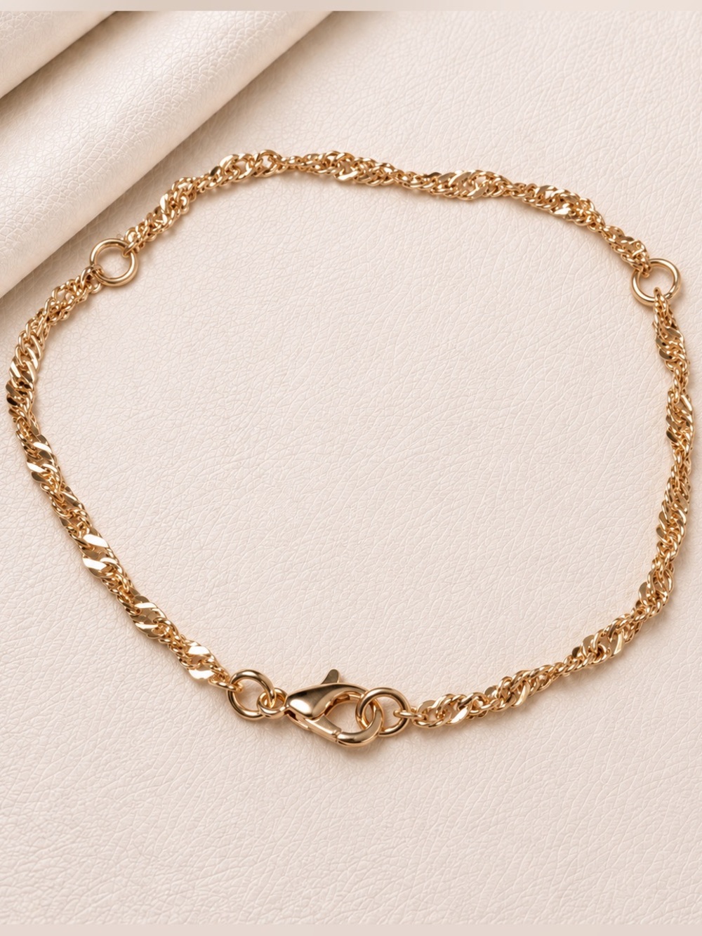 Gold Twist Link